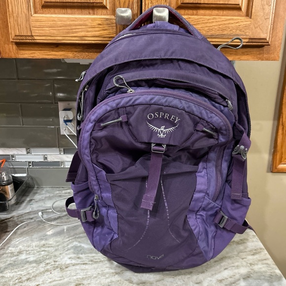 OSPREY Handbags - Osprey Nova 24/Seven Series Women’s Backpack Purple Laptop Pad Hiking Travel Bag